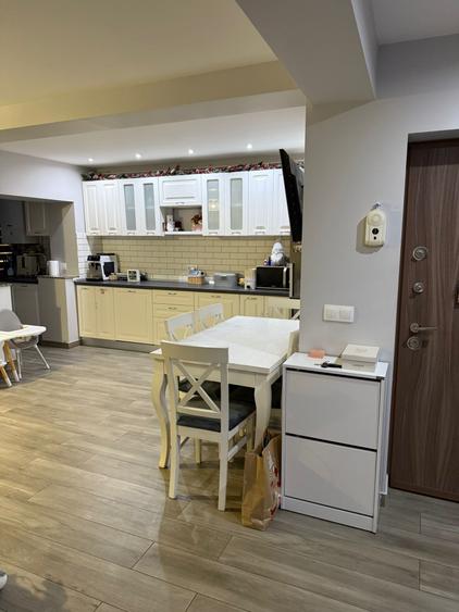 Apartament 79mp+garaj Gh. Doja mobilat utilat 117.000eur neg