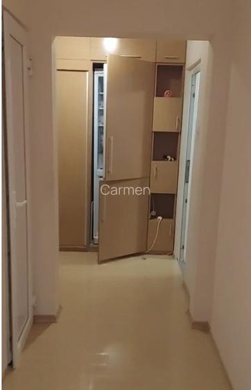 2 cam decom metrou Dristor, et.2/10, de închiriat 500 Eur mobilat, proprietar - 8