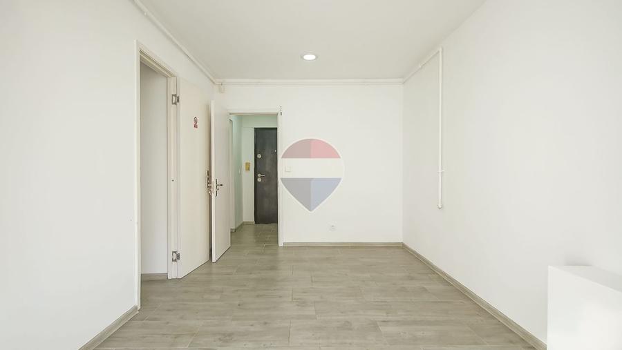 Spațiu comercial de vânzare – Calea București nr. 101, Brașov