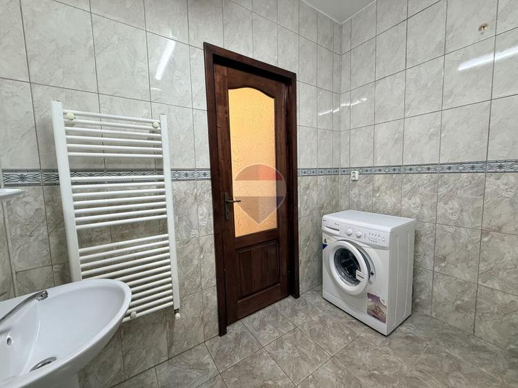 Apartament decomandat 2 camere-Chirie-Zona Gara