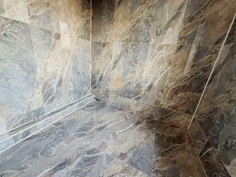Casă spațioasă de vânzare – Sector 4, Metrou Aparatorii Patriei