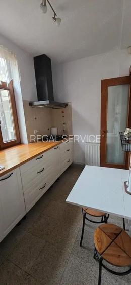 UNIRII-PIATA ALBA IULIA, inchiriere vila 5 camere, singur  curte - 10