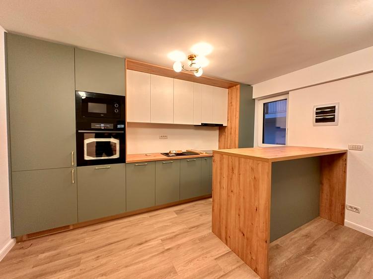 Apartament 3 camere D 2 bai Terasa Capat Pacurari