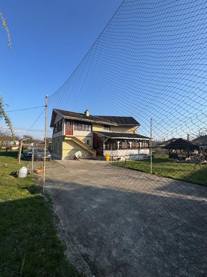 Vilă premium Tăuții de Sus, 250 mp, teren 14 ari, tenis & panoramă