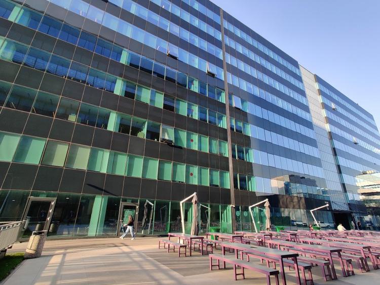 Spații de birouri de inchiriat in cladirea Hermes Business Campus- Metrou Pipera