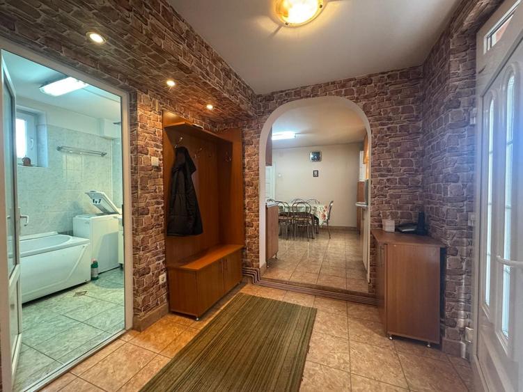 Casa individuala cu 1200 teren si garaj separat - Marasti