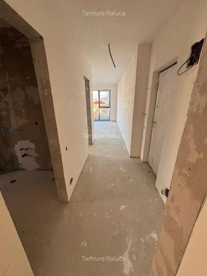 2 camere, bloc nou, Dionisie Roman, Intre Lacuri