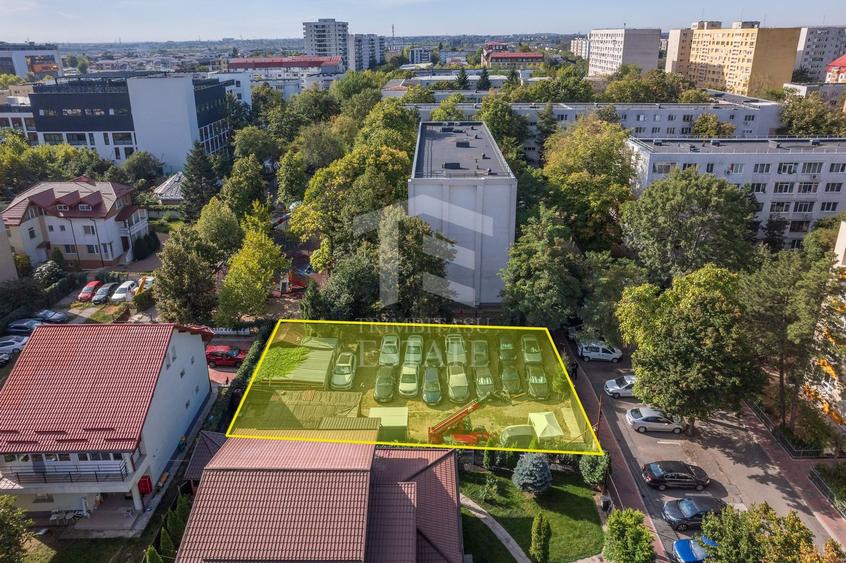 Titan Pallady Metrou 1 Decembrie teren cu utilitati