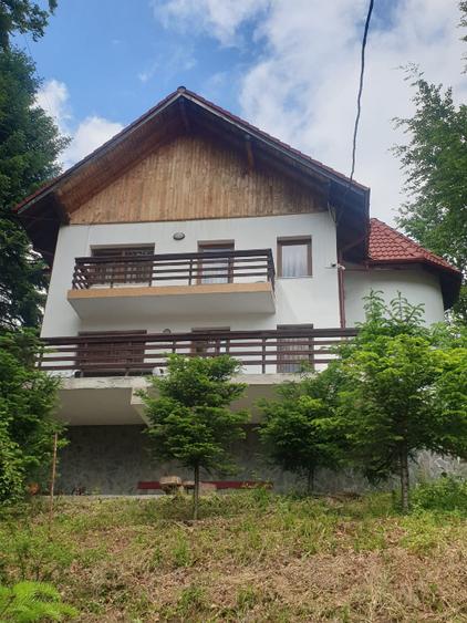 Vila Predeal, P+M, individuala 150 mp