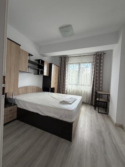 2 CAMERE,MODERN, 50 MP, LÂNGĂ PALAS, BLOC NOU, BALCON, AC, CENTRALĂ TERMICĂ