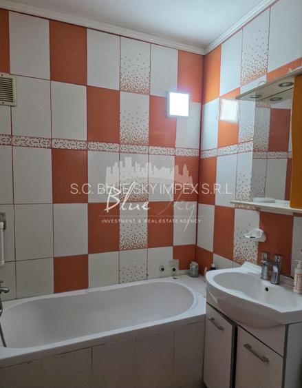 Apartament 3 camere cu 2 intrari, situat in Centru - 8
