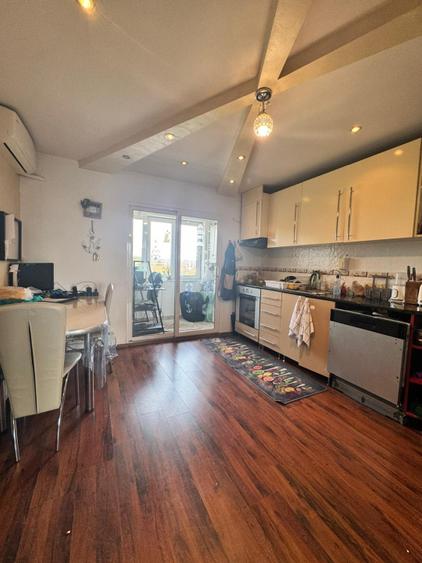 Apartament eficient compartimentat, renovat, 48 mp, zona Hotvon