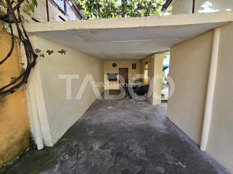 Casa individuala de vanzare cu teren 237 mp garaj in zona Lupeni Sibiu - 22