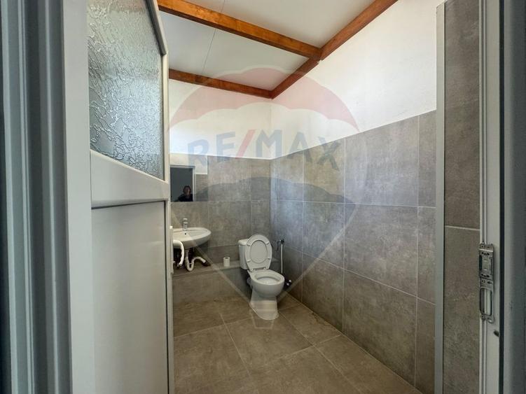 Hală industrială de închiriat – Zona Velența Est | 200 mp utili