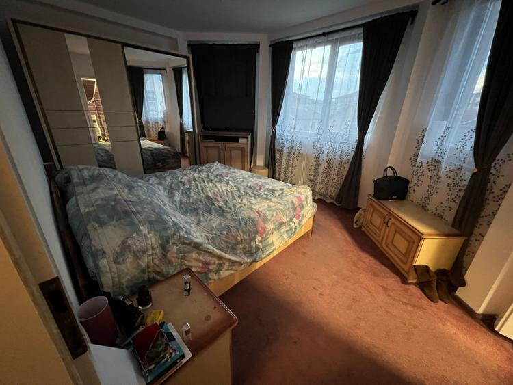 Apartament de 4 camere pe doua nivele, 105 MP, intr-un imobil cu 4 apartamente