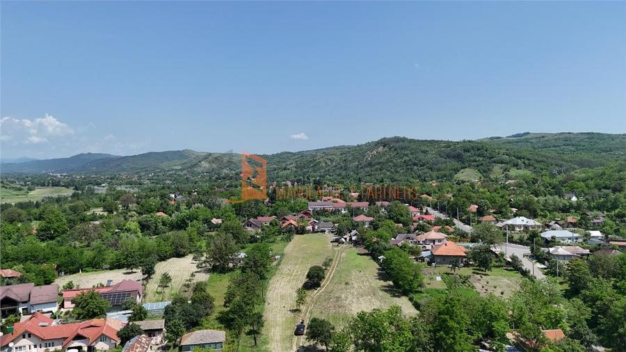 Teren intravilan in localitatea Valea Parului