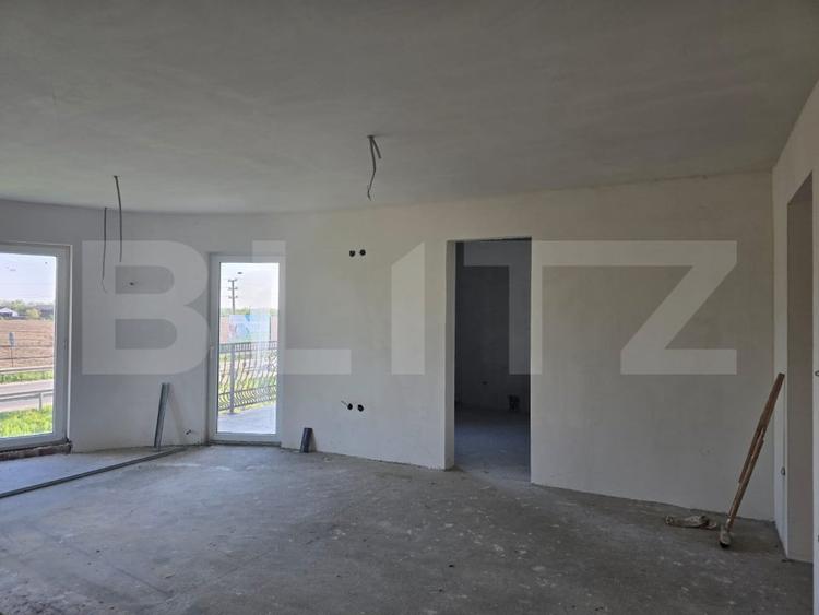 Casa de vanzare cu 8 camere+3 camere beci, 360mp, zona RAR (VETIS)