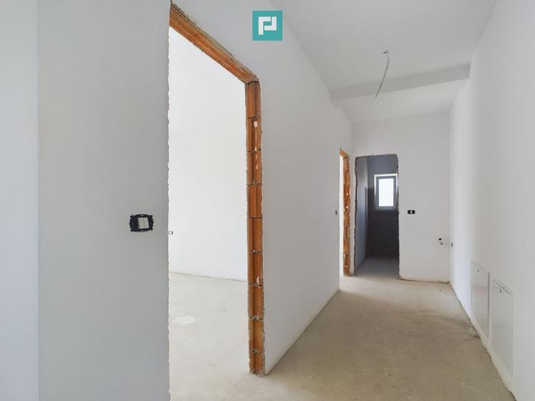 Apartament cu 3 camere, zona Torontalului