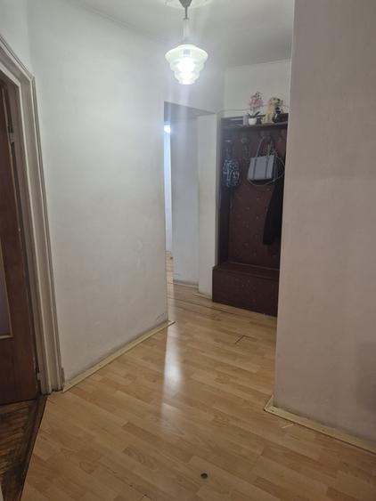 3Camere Calea Crangasi