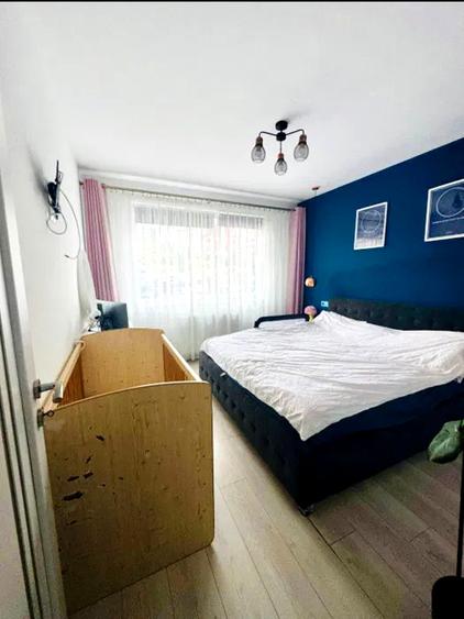 Apartament 3 camere , 70 mp , zona Bmw / Vivo