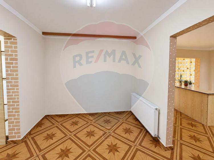 Spațiu comercial — Bulevardul Saturn, 60 mp, parter