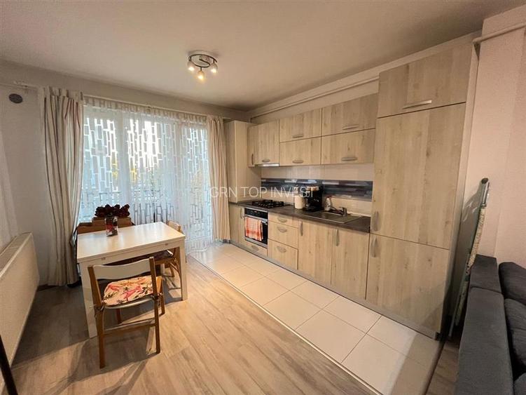 Apartament modern 2 camere terasa si parcare zona Centrala - 4