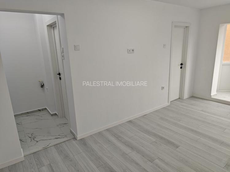 Garsoniera Tractorul ,renovata lux,etaj 2,69500 Euro - 4