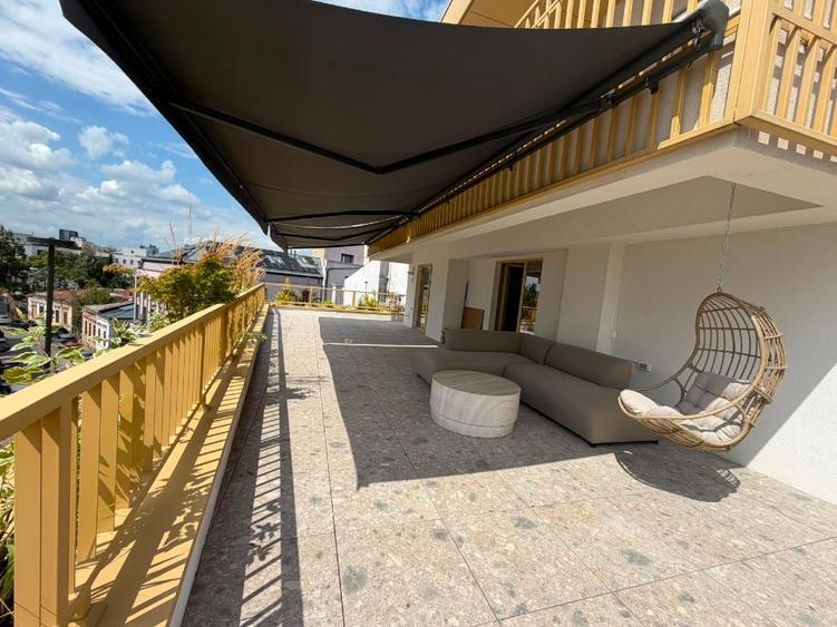 Penthouse Nou Bucuresti de Vanzare - Unirii - 3 Camere - Bloc 2026