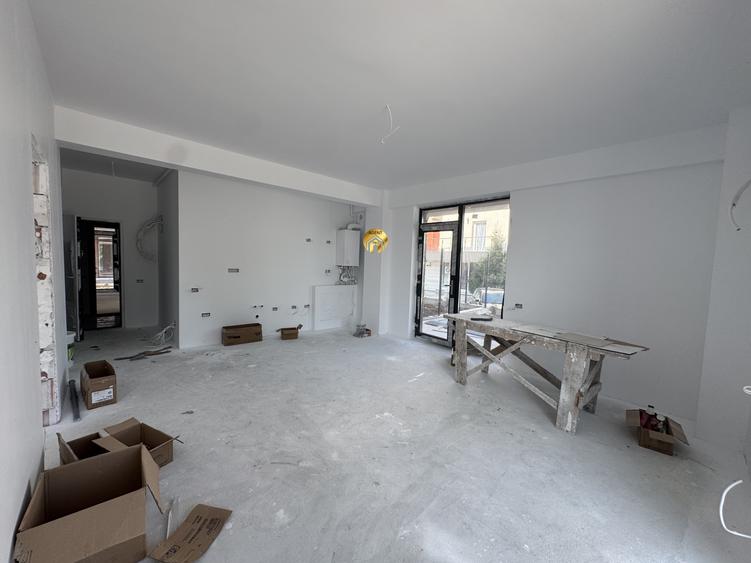 Garsoniera 36.5 mp + Curte proprie 27mp in Bloc Nou - Parter  - Otopeni
