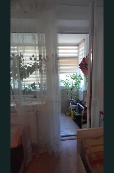 Apartament 2 camere semidecomandat , tomis 2, centrala proprie noua