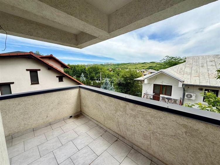 Apartament cu 2 camere decomandat, etajul 1, loc de parcare - Rediu - 8