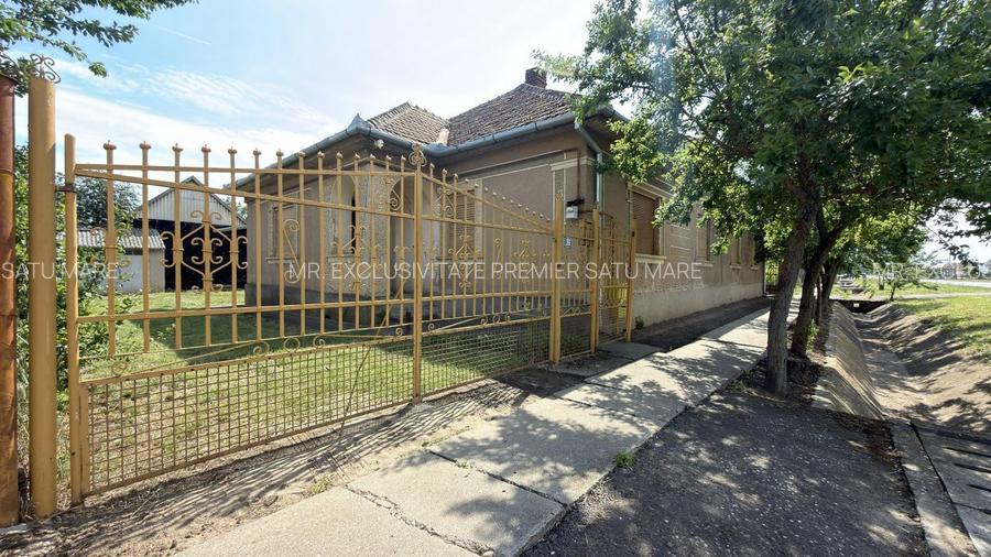 Casă 4 camere, Teren 1955 mp Str. Vezendiului Nr. 366 - Loc. Petrești, Satu Mare - 2