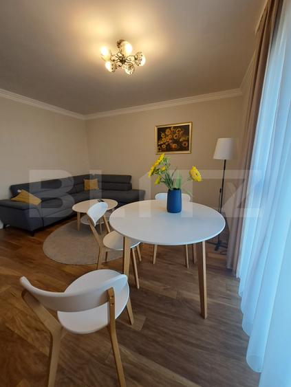 Apartament 2 camere Tractoru, in vila, aproape de Coresi.