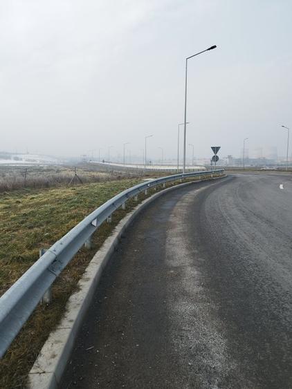 Vand tertenextravilan in zona Combinat la Autostrada A3