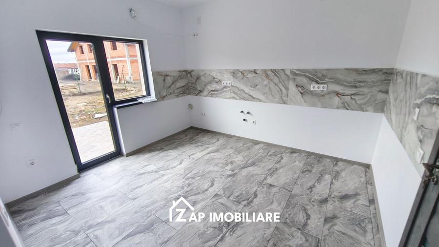 Casa la cheie 4 camere -  Sângeorgiu de Mures
