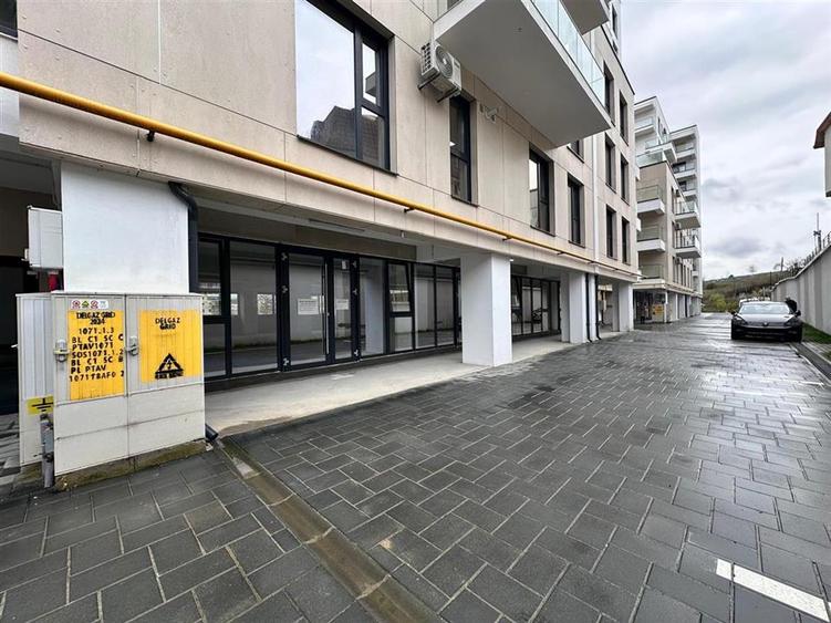 Spatiu comercial Iasi, Pacurari, de la 70mp la 523mp