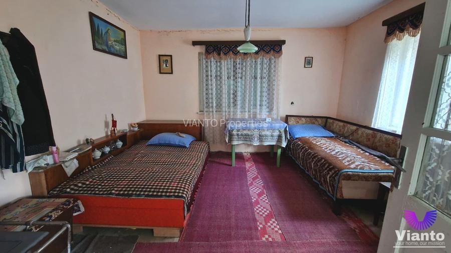 Casă în Poiana Sibiului | 909 mp teren | livadă și anexe gospodărești - 14