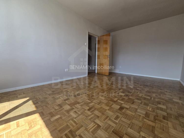 2 Camere-52mp-Balcon-Lift Nou-Anvelopat-Zona-Garii-Renovat - 3