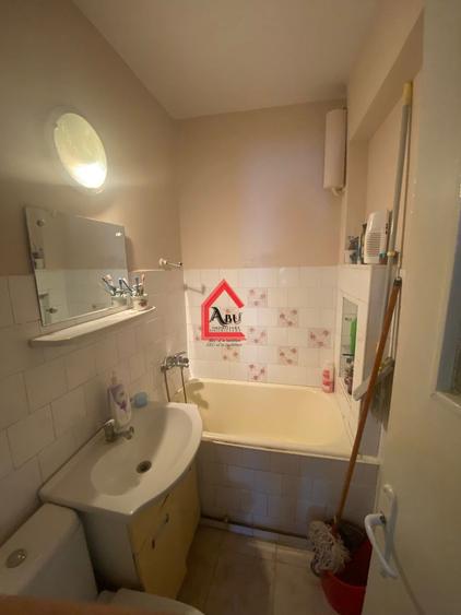 Apartament cu doua camere, Decomandat, Alexandru cel Bun, Credit