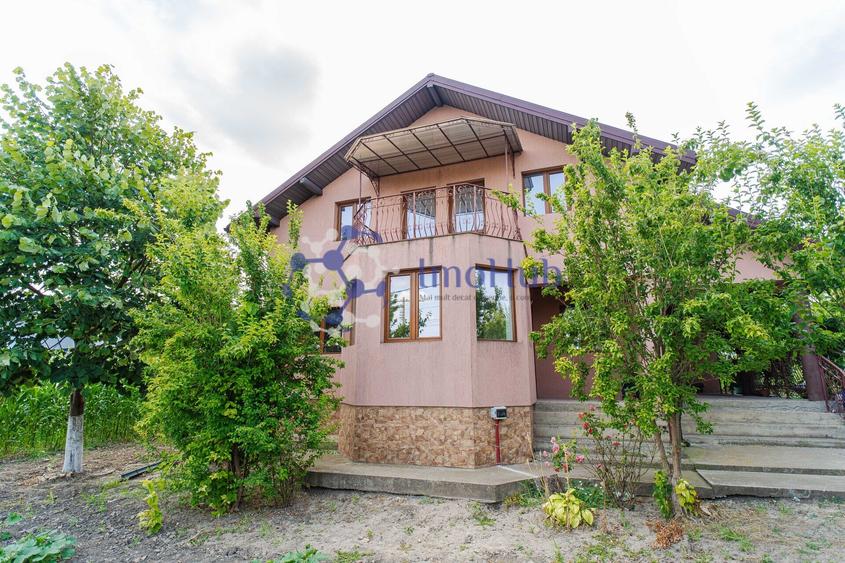 Casa P+M, teren 1.220 mp, Holboca, la strada principala