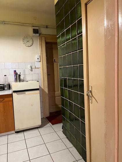 Garsoniera libera la vanzare zona  Centrul Istoric