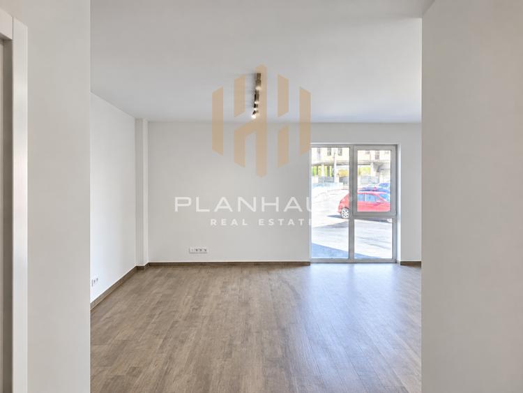 Apartament 1 camera ,Victoriei zona Parc,nou