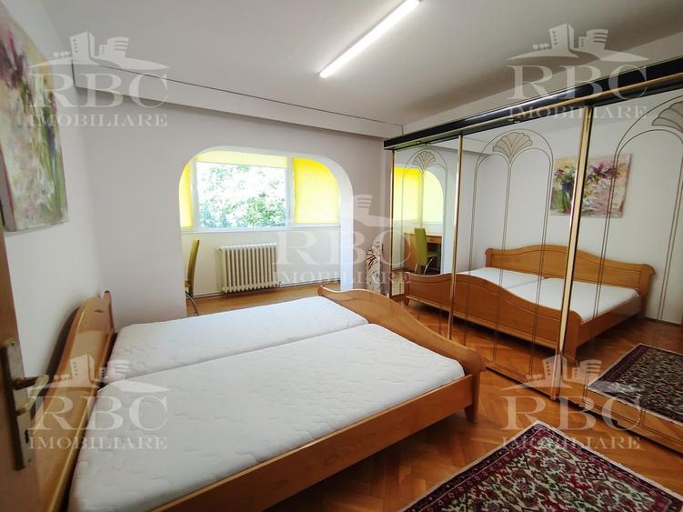 Apartament 3 camere pe str Louis Pasteur