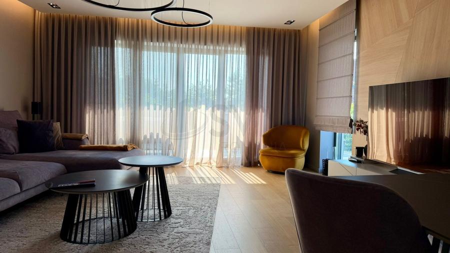 REA1029134 Apartament 4 camere I Erou Iancu Nicolae I 2 locuri de parcare I Boxa