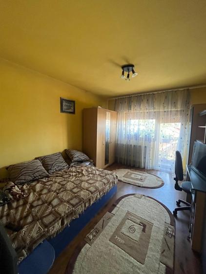 Casă spațioasă P+1+M, 186 mp, zonă Rovine