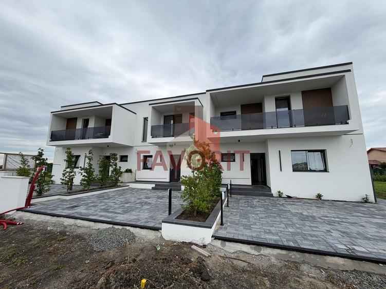 Triplex in Sacalaz | Finisaje premium | 4 camere | Asfalt | 2 balcoane