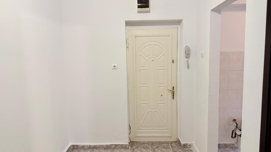 Garsoniera de inchiriat Drumul Taberei - Plaza !
