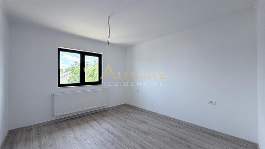 Casa Individuala - 4 camere - 2 bai - 350mp teren