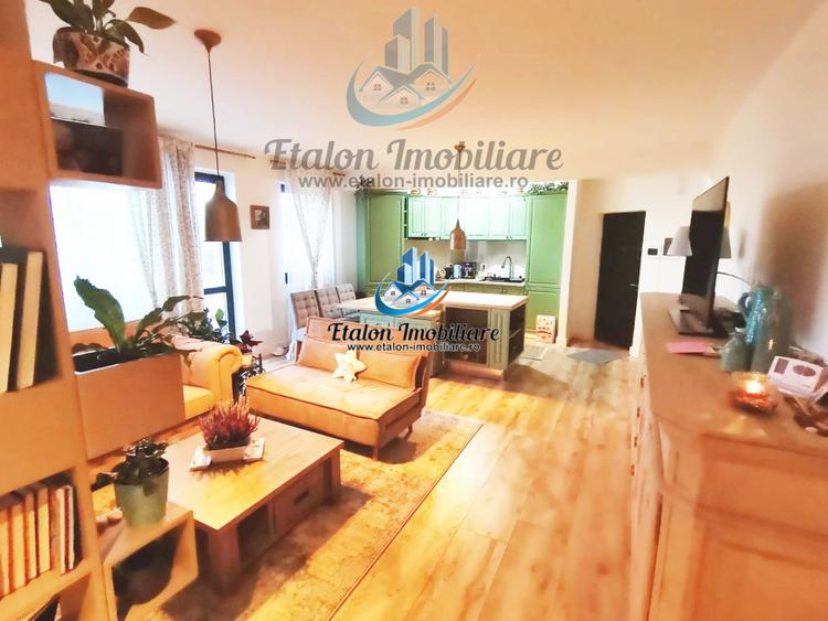 Apartament 2 camere, luminos, zona Fermelor, Piatra Neamt