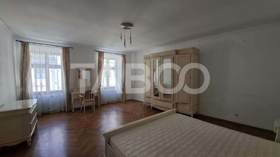 Apartament 2 camere de vanzare 70 mp in Centrul Istoric al Sibiului